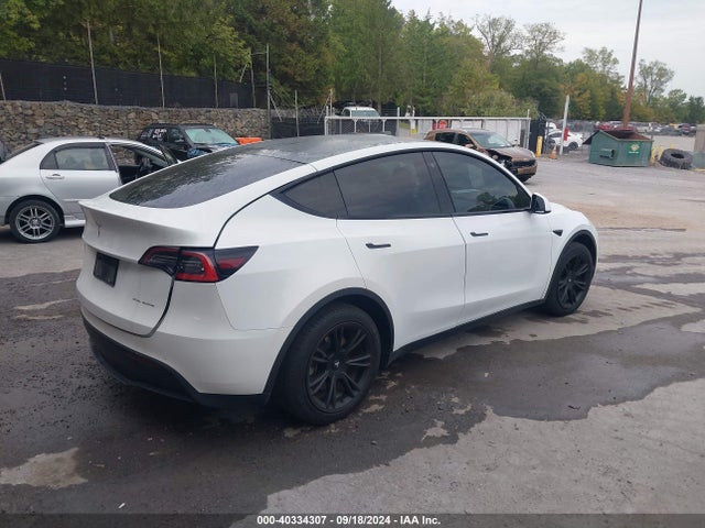 2020 TESLA MODEL Y 5YJYGDEE2LF055808 Photo 3