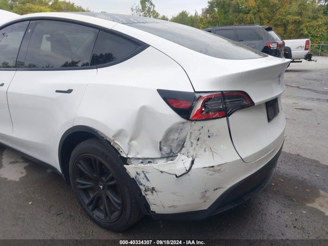 2020 TESLA MODEL Y 5YJYGDEE2LF055808 Photo 5