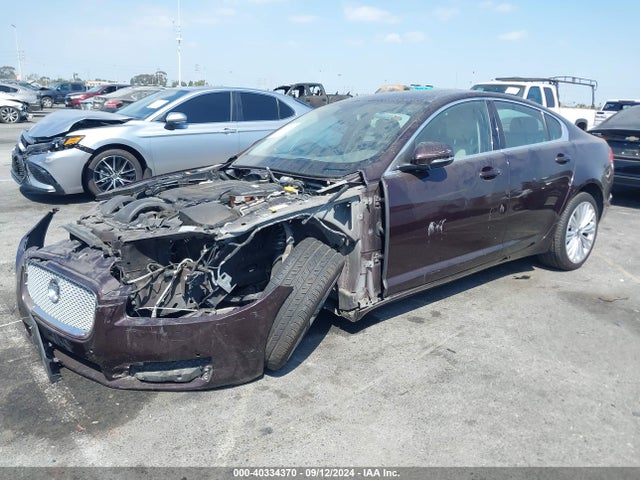 2012 JAGUAR XF SAJWA0HB6CLS50781 Photo 1