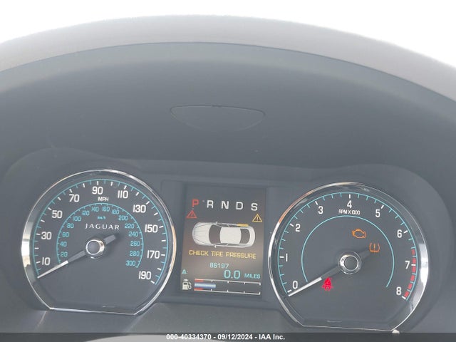 2012 JAGUAR XF SAJWA0HB6CLS50781 Photo 6