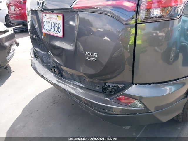 Toyota Rav4 Xle 2018 2T3RFREV9JW729934 Image 19