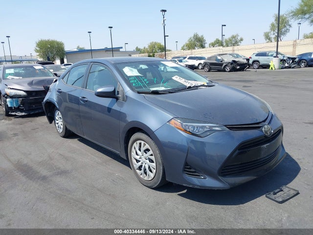 Toyota COROLLA LE 2017 5YFBURHE5HP690864 Image 1