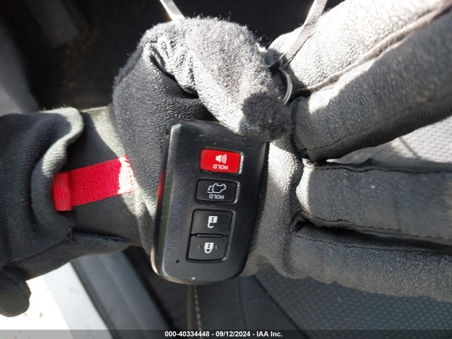 Toyota Rav4 Xle 2018 JTMWFREVXJJ187695 Image 11
