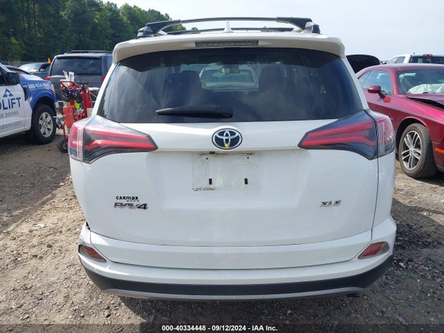 Toyota Rav4 Xle 2018 JTMWFREVXJJ187695 Image 16