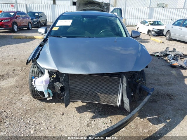 Hyundai Elantra Value Edition 2018 KMHD84LF6JU588199 Image 13