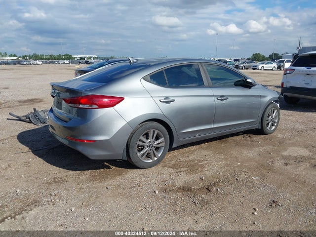 Hyundai Elantra Value Edition 2018 KMHD84LF6JU588199 Image 4