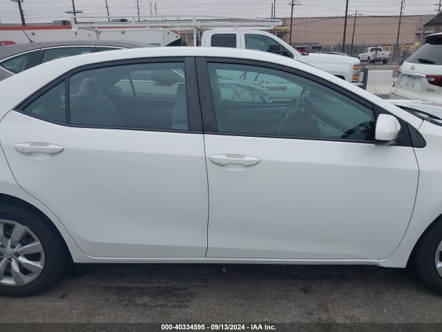 Toyota COROLLA LE 2015 5YFBURHE4FP180373 Image 13