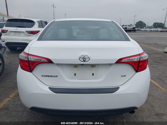 Toyota COROLLA LE 2015 5YFBURHE4FP180373 Image 16