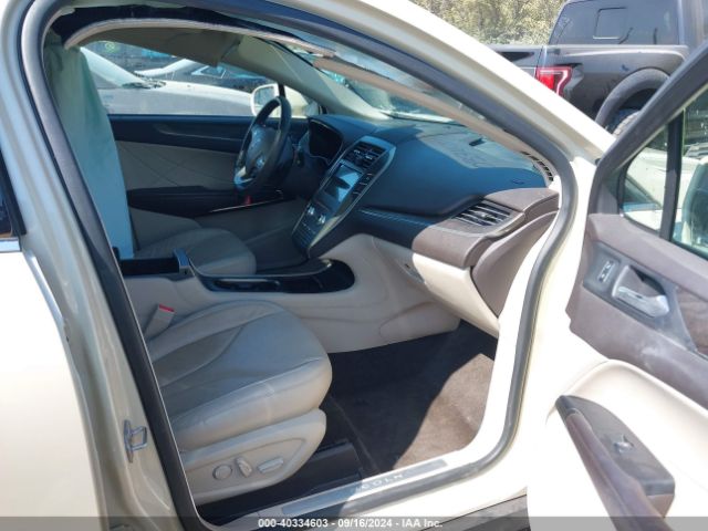 5LMCJ3D94JUL04164 Lincoln Mkc Reserve