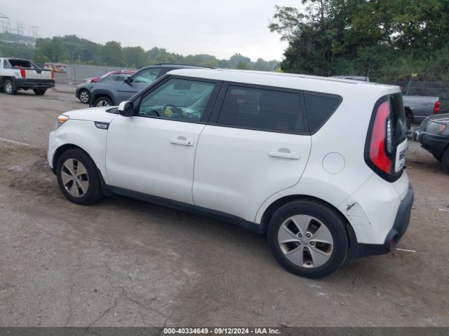 KNDJN2A27G7371658 KIA Soul