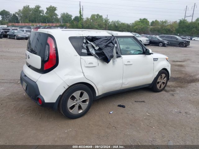 KNDJN2A27G7371658 KIA Soul