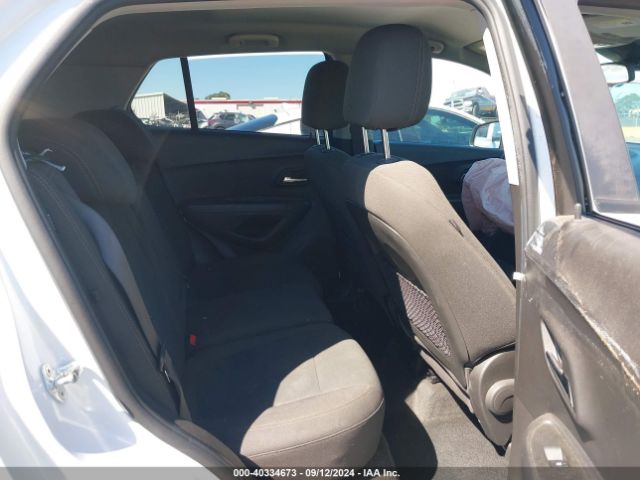 KL7CJKSB0LB045028 Chevrolet Trax Fwd Ls