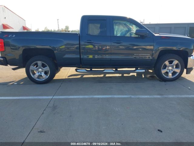 1GCVKREC8JZ175570 Chevrolet Silverado 1500 2lt