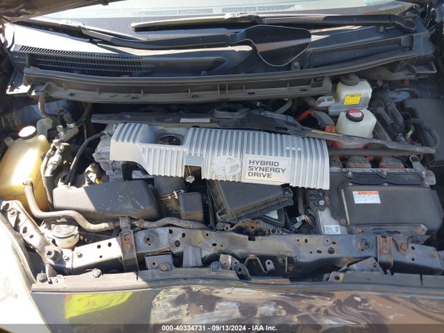 Toyota Prius Three 2015 JTDKN3DU3F1885614 Image 10