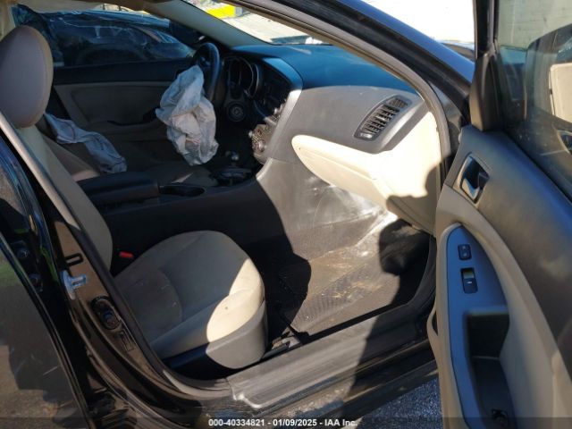 5XXGM4A75FG439580 KIA Optima Lx