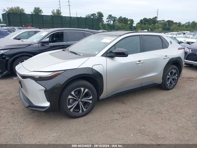 Toyota BZ4X XLE 2023 JTMABACA9PA040350 Image 2