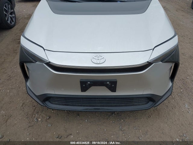 Toyota BZ4X XLE 2023 JTMABACA9PA040350 Image 6