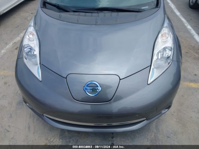 1N4AZ0CP0FC320824 Nissan LEAF S