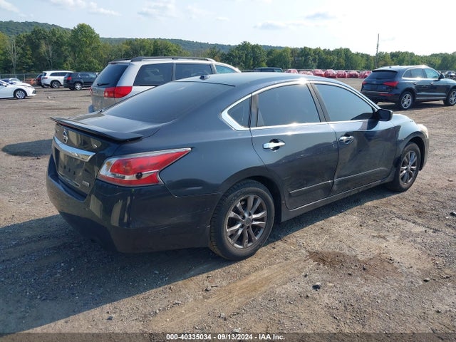 Nissan Altima 2.5 S 2015 1N4AL3AP0FC597611 Image 4