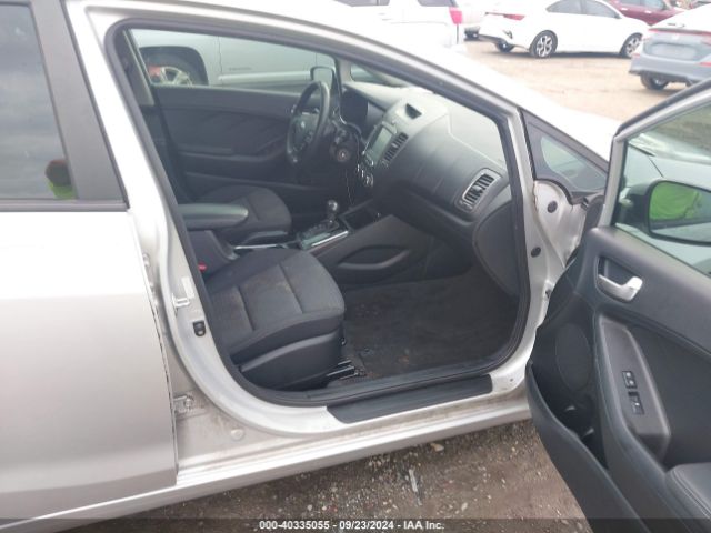 3KPFL4A77JE185757 KIA FORTE LX