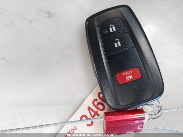 Toyota Prius Three 2018 JTDKARFU2J3546514 Image 11