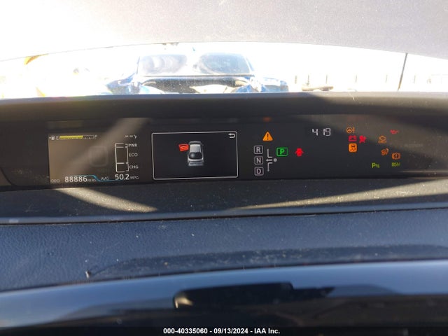 Toyota Prius Three 2018 JTDKARFU2J3546514 Image 7
