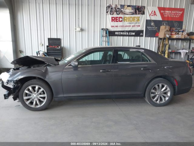 2C3CCARG9HH544986 Chrysler 300 Limited Awd