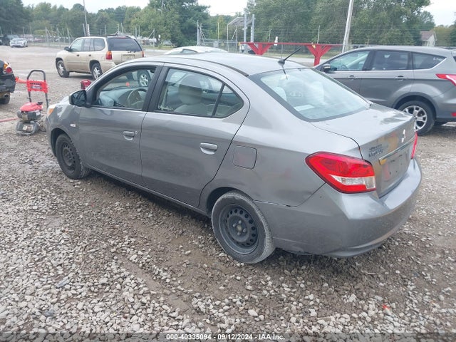 2017 MITSUBISHI MIRAGE ML32F3FJ5HHF16401 Photo 2