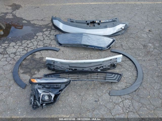 1G1FY6S02P4154384 Chevrolet Bolt Euv Fwd Lt