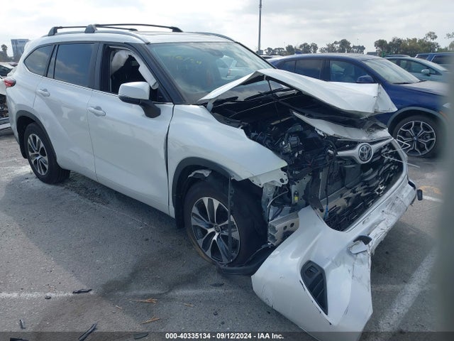 Toyota Highlander Xle 2023 5TDKDRAH9PS005632 Image 12