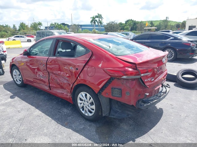 Hyundai ELANTRA SE 2018 KMHD74LF1JU450878 Image 3