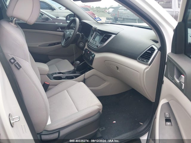 Hyundai TUCSON SE 2017 KM8J23A45HU549288 Image 5