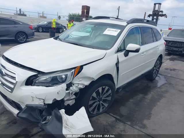 Subaru Outback 2.5i Limited 2015 4S4BSALC8F3209469 Image 6