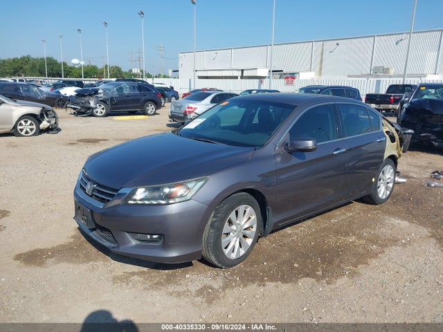Honda Accord Ex-l V-6 2015 1HGCR3F88FA028201 Image 2
