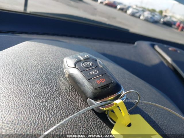 3LN6L2LU3FR618686 Lincoln MKZ HYBRID