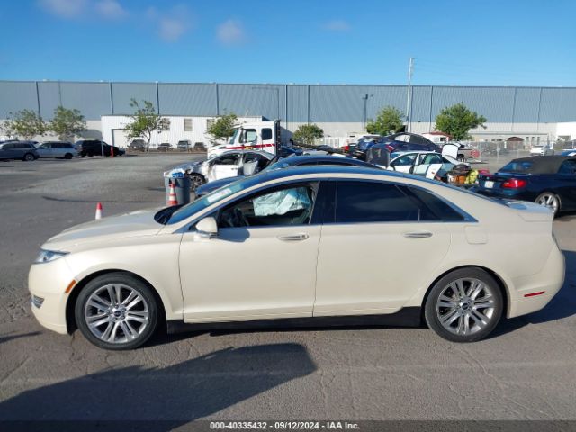 3LN6L2LU3FR618686 Lincoln MKZ HYBRID