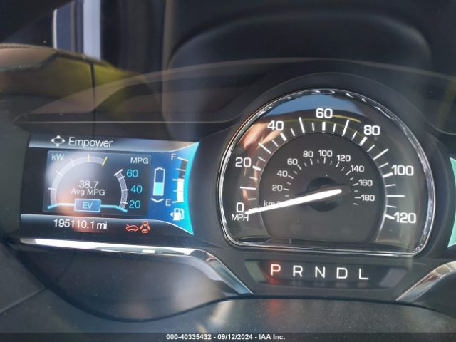 3LN6L2LU3FR618686 Lincoln MKZ HYBRID