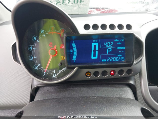 Chevrolet Sonic Lt Auto 2015 1G1JC5SH6F4189873 Image 7