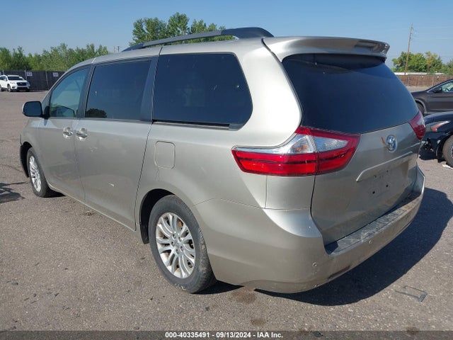 Toyota Sienna Xle 8 Passenger 2015 5TDYK3DC4FS598022 Image 3