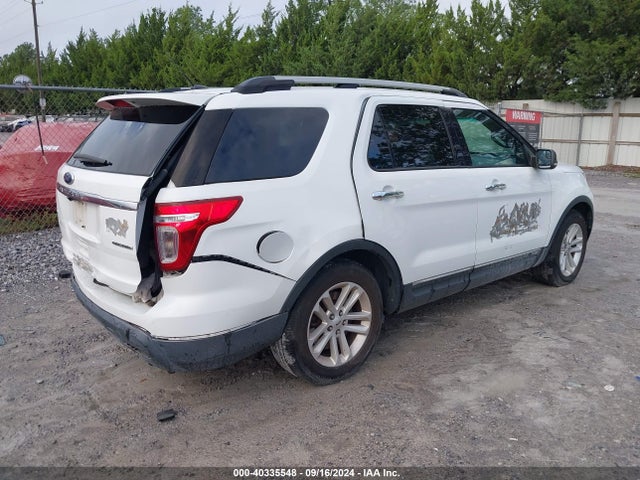 Ford 2015 2015 1FM5K7D8XFGB83055 Image 4