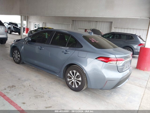 Toyota Corolla Hybrid Le 2022 JTDEAMDE0NJ047305 Image 3