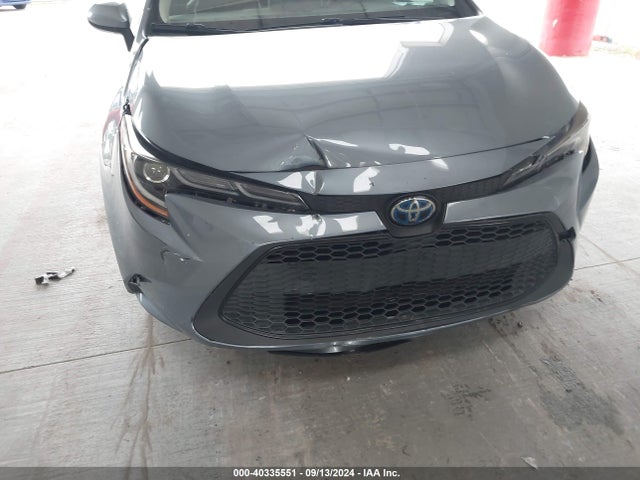 Toyota Corolla Hybrid Le 2022 JTDEAMDE0NJ047305 Image 6
