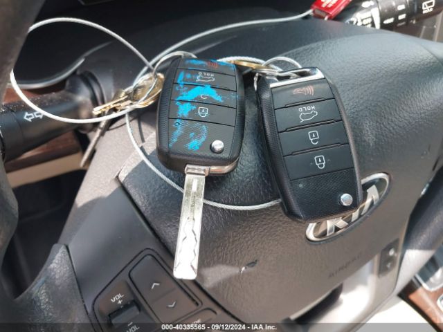 5XYKT3A66FG661457 KIA SORENTO LX