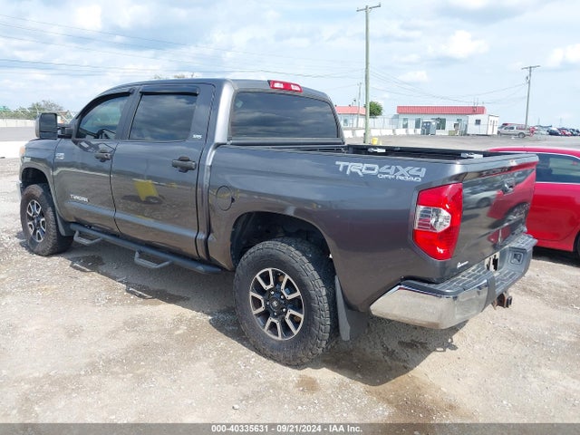 5TFDW5F17EX400391 Toyota Tundra Sr5 5.7l V8