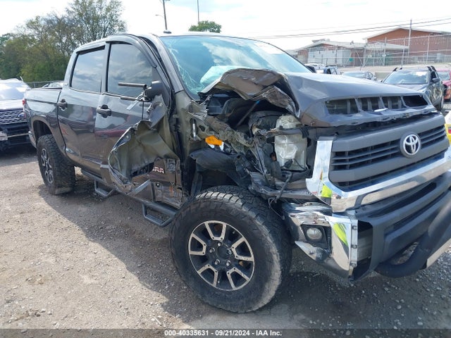 5TFDW5F17EX400391 Toyota Tundra Sr5 5.7l V8