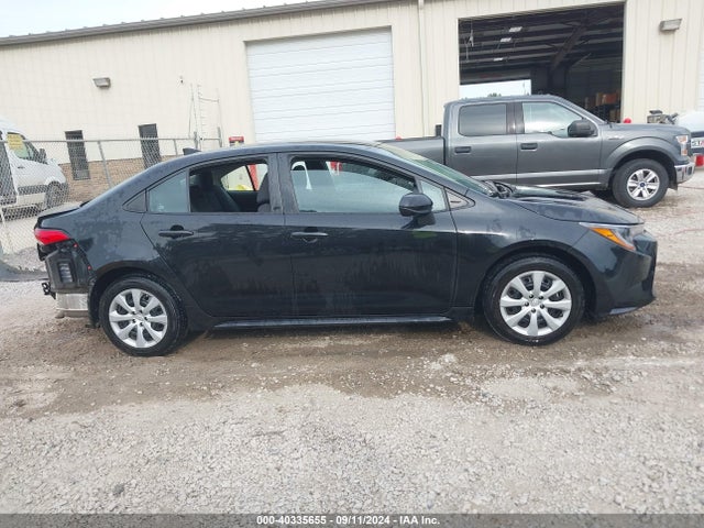 Toyota COROLLA LE 2022 5YFEPMAEXNP335475 Image 13