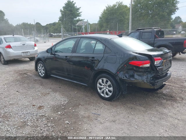 Toyota COROLLA LE 2022 5YFEPMAEXNP335475 Image 3