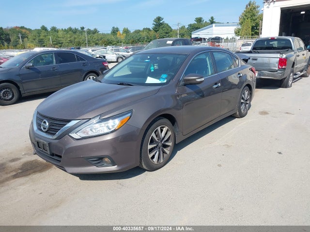 Nissan Altima 2.5 Sl 2017 1N4AL3AP0HC181173 Image 2
