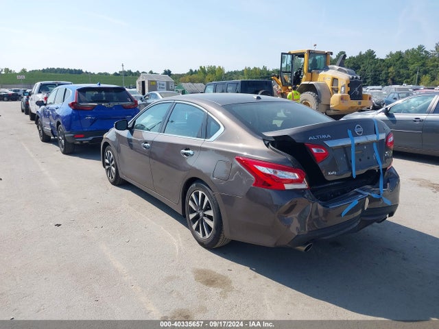 Nissan Altima 2.5 Sl 2017 1N4AL3AP0HC181173 Image 3