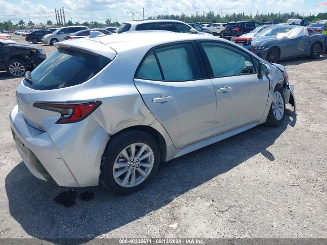 Toyota COROLLA SE 2025 JTND4MBE9S3236052 Image 4